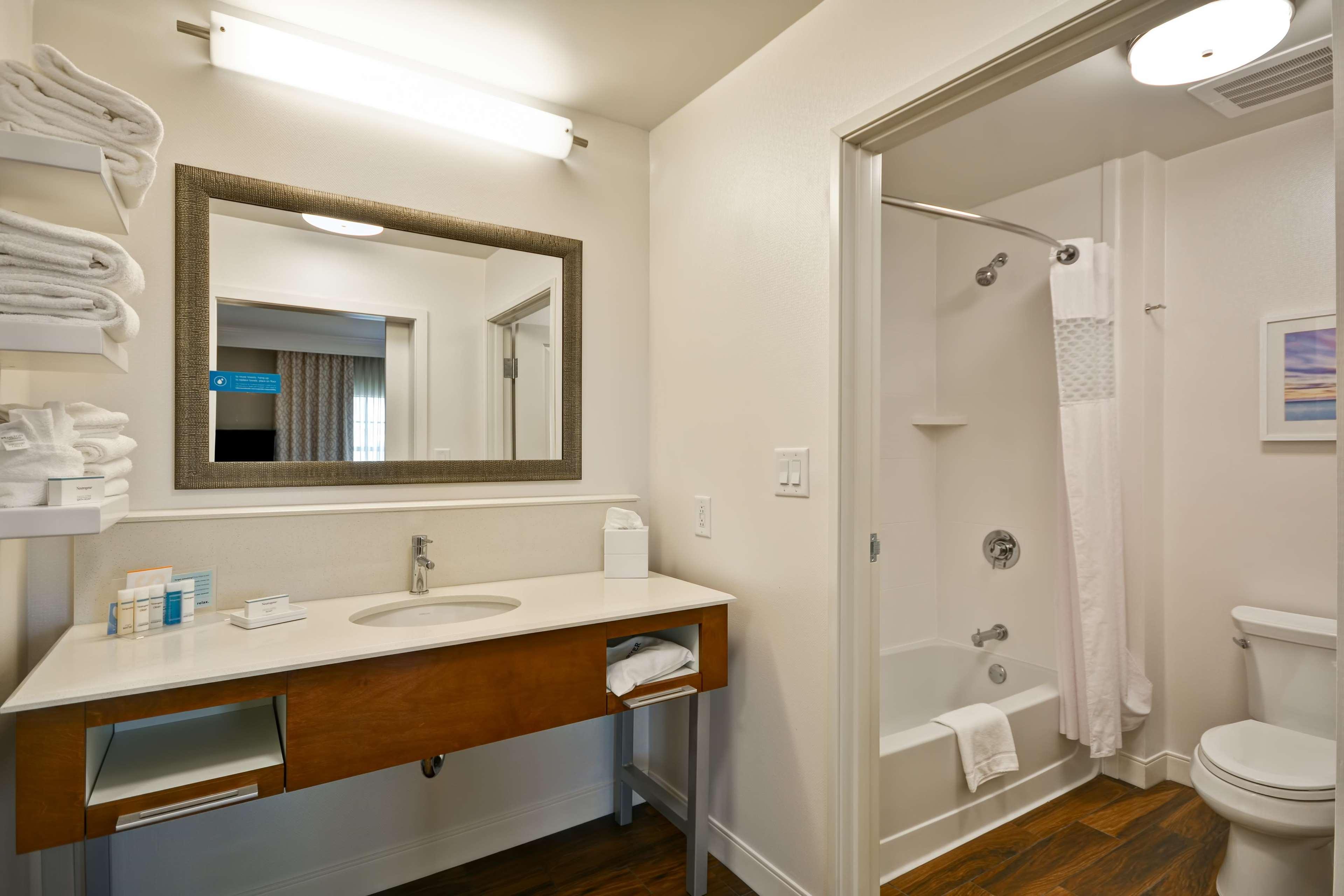 Hampton Inn & Suites Charleston Airport Север Чарлстон Экстерьер фото