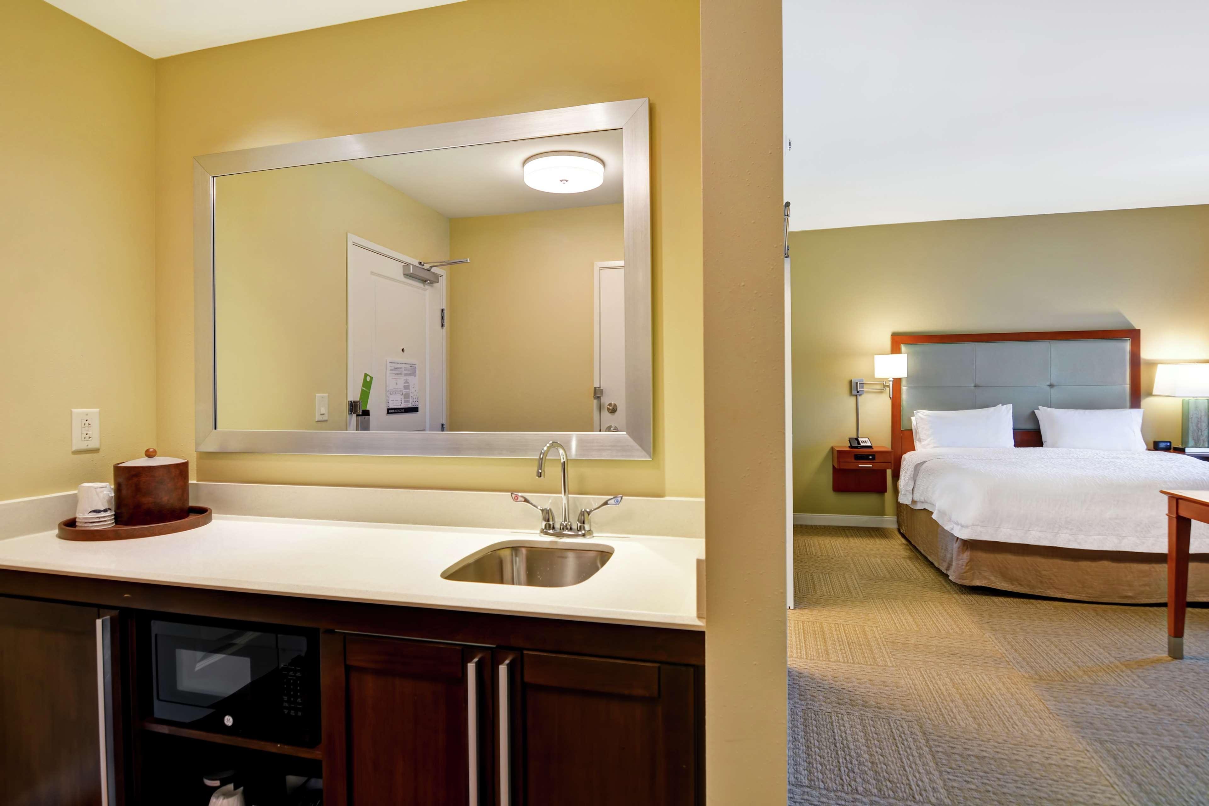 Hampton Inn & Suites Charleston Airport Север Чарлстон Экстерьер фото