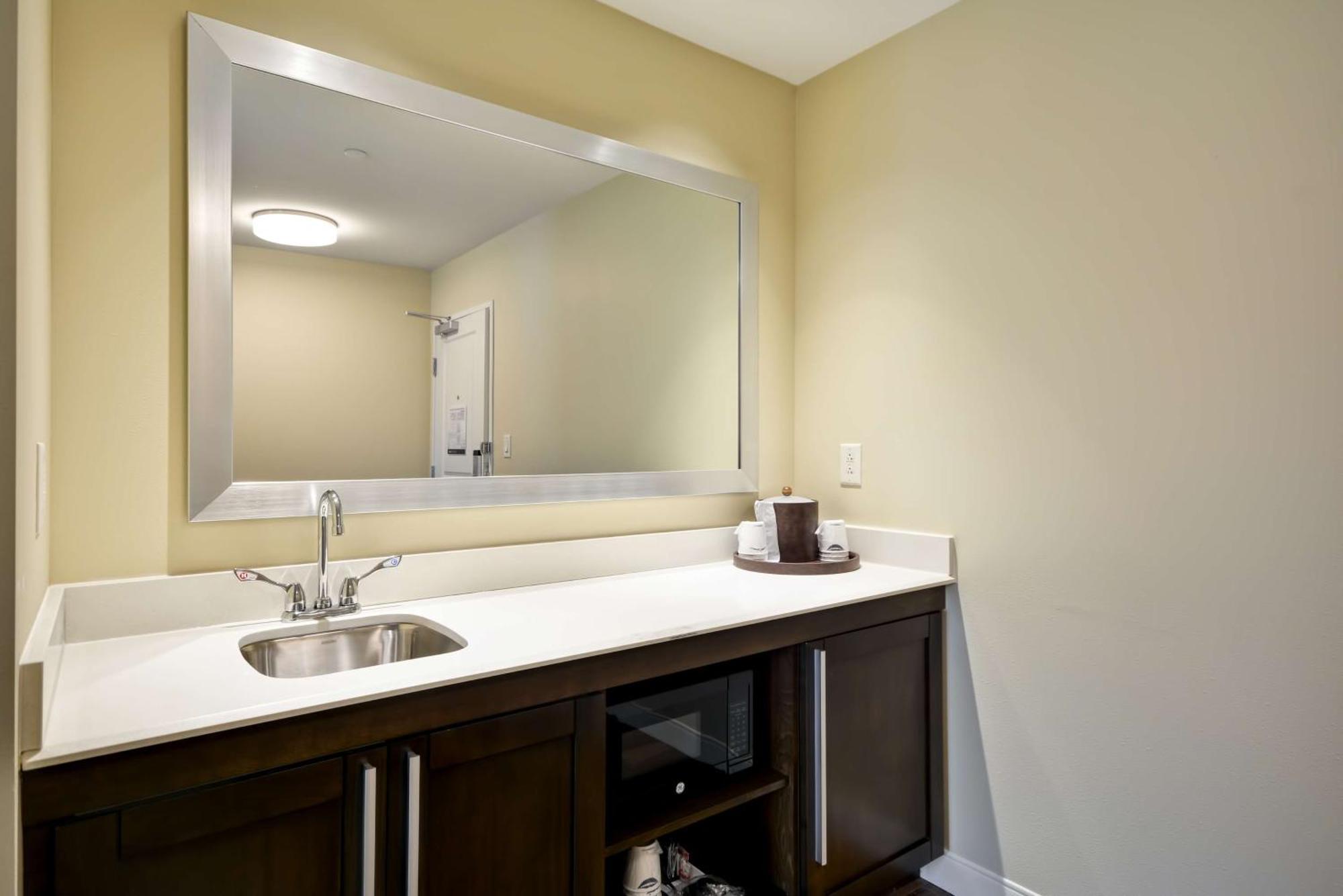 Hampton Inn & Suites Charleston Airport Север Чарлстон Экстерьер фото