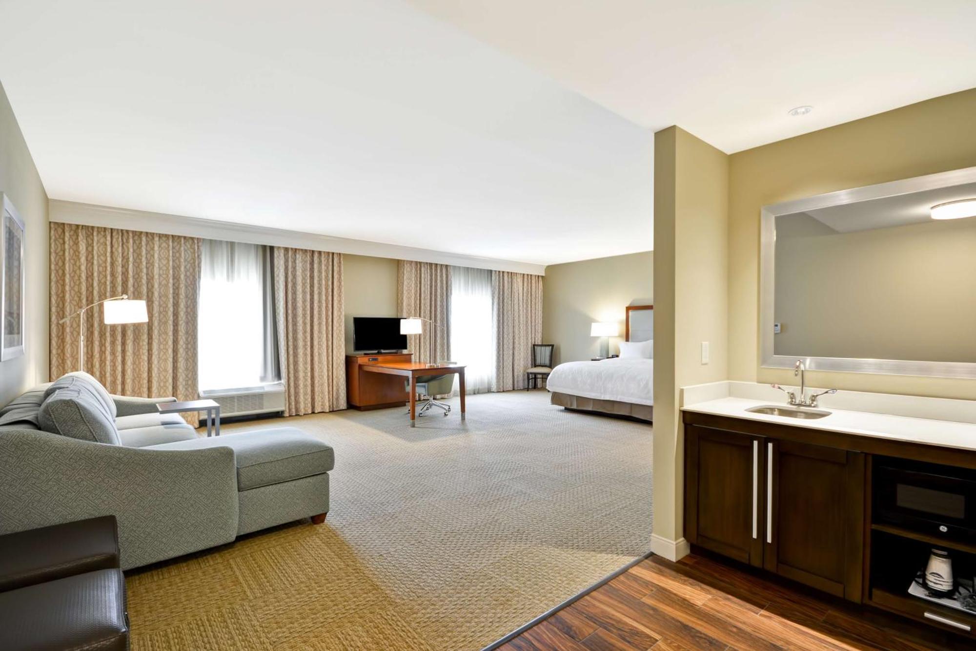 Hampton Inn & Suites Charleston Airport Север Чарлстон Экстерьер фото