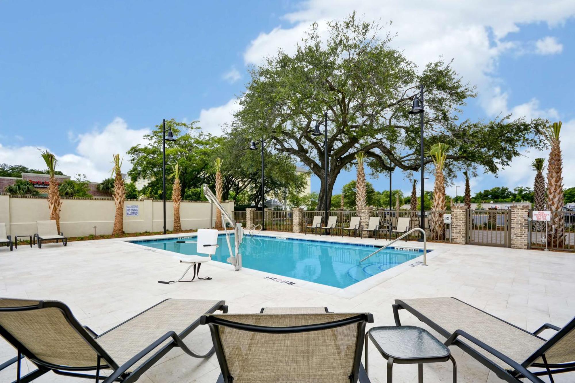Hampton Inn & Suites Charleston Airport Север Чарлстон Экстерьер фото